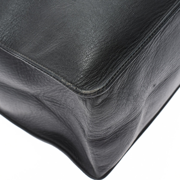 Chanel Chain Black/Gold Hardware Calfskin Tote Bag - Picture 5 of 13